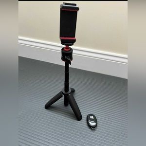 Phone tripod